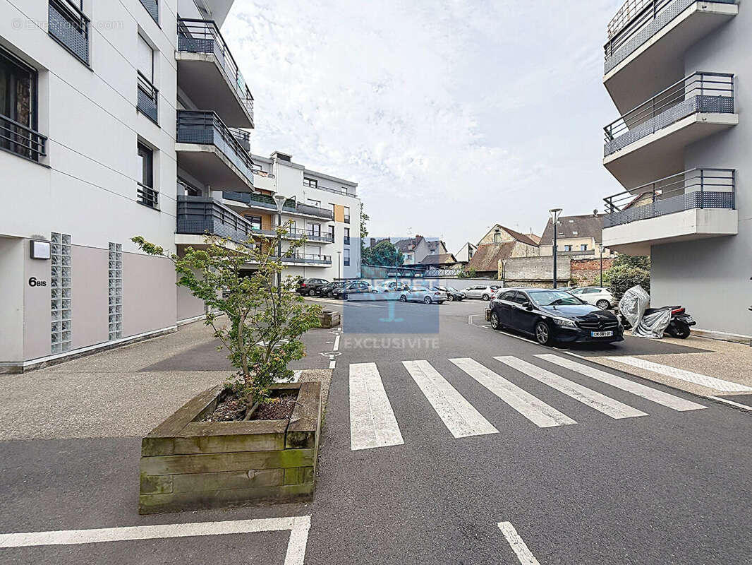 Appartement à SAINT-OUEN-L'AUMONE