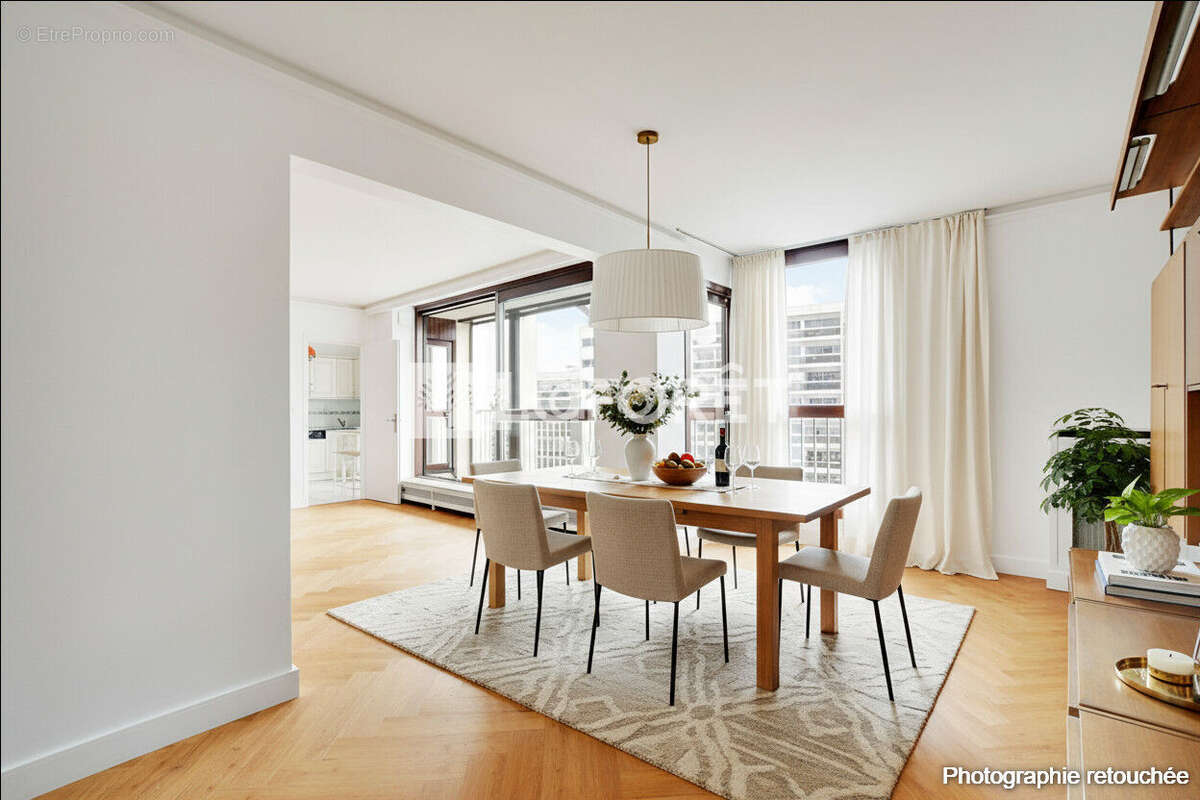 Appartement à PARIS-15E