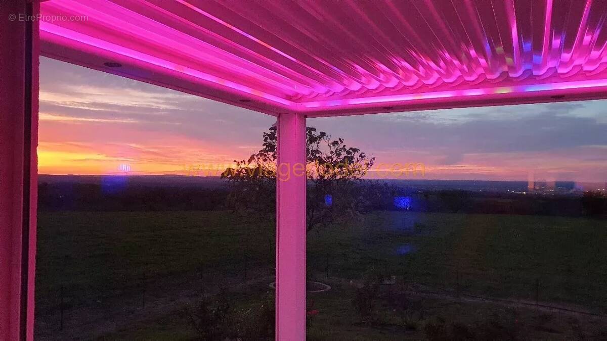 Maison à NERIS-LES-BAINS