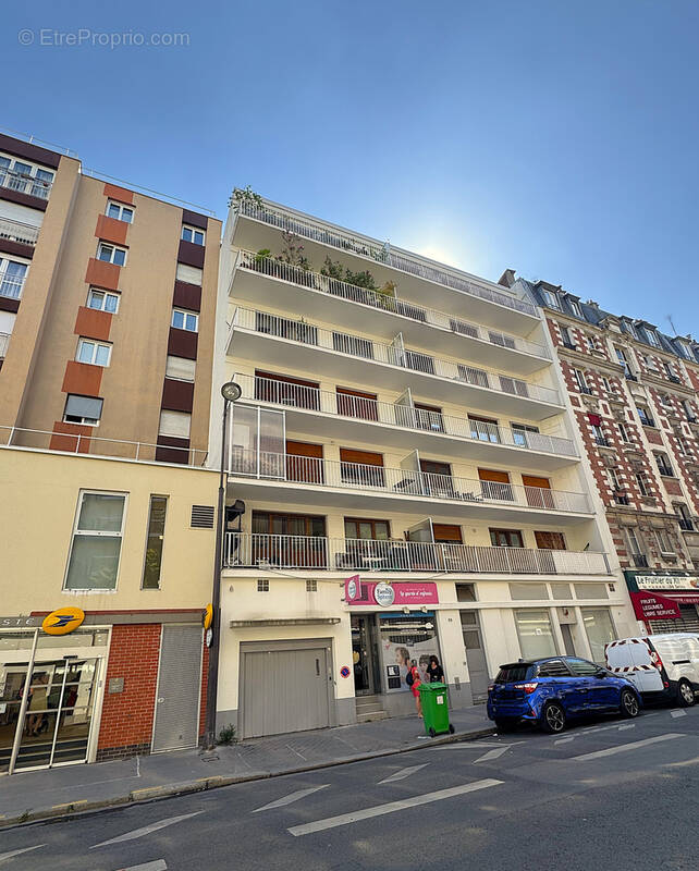 Parking à PARIS-12E