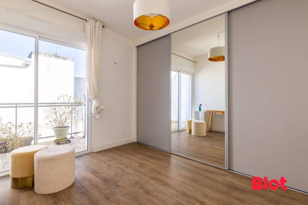 Appartement 74 m² à Brest  - photo 6
