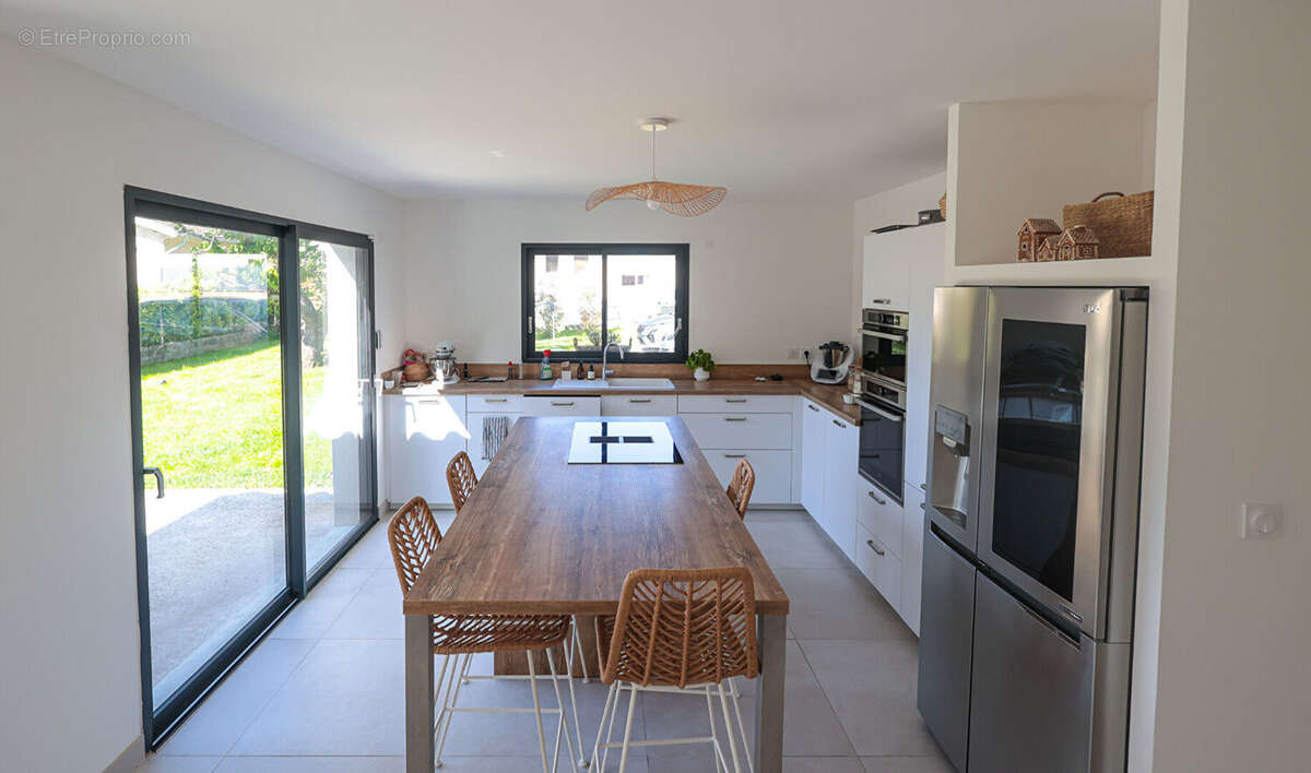 Maison à TRAMOYES