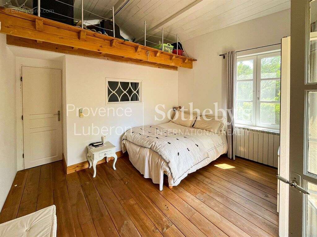 Maison à ALTHEN-DES-PALUDS