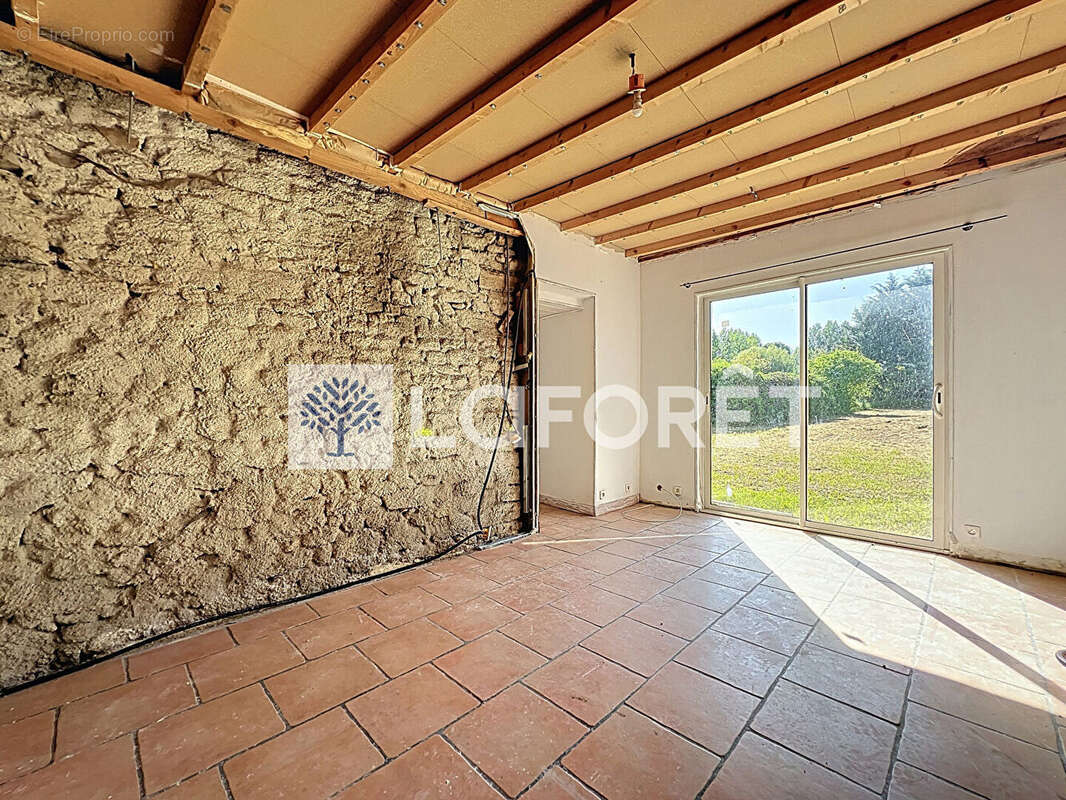 Maison en pierre à MONCONTOUR 86 - photo 7