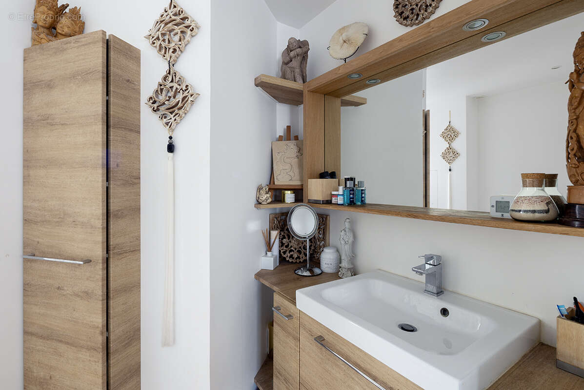 Appartement à SAINT-DENIS