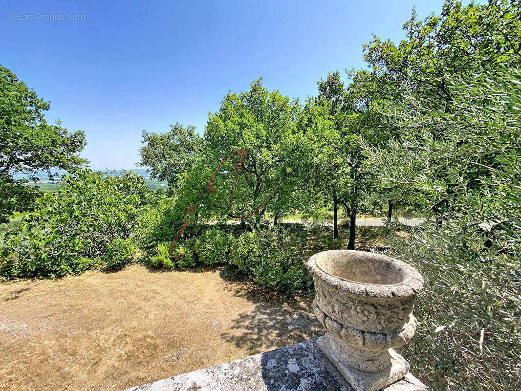 Maison à Gordes avec une vue splendide sur les villages du Luberon - photo 11