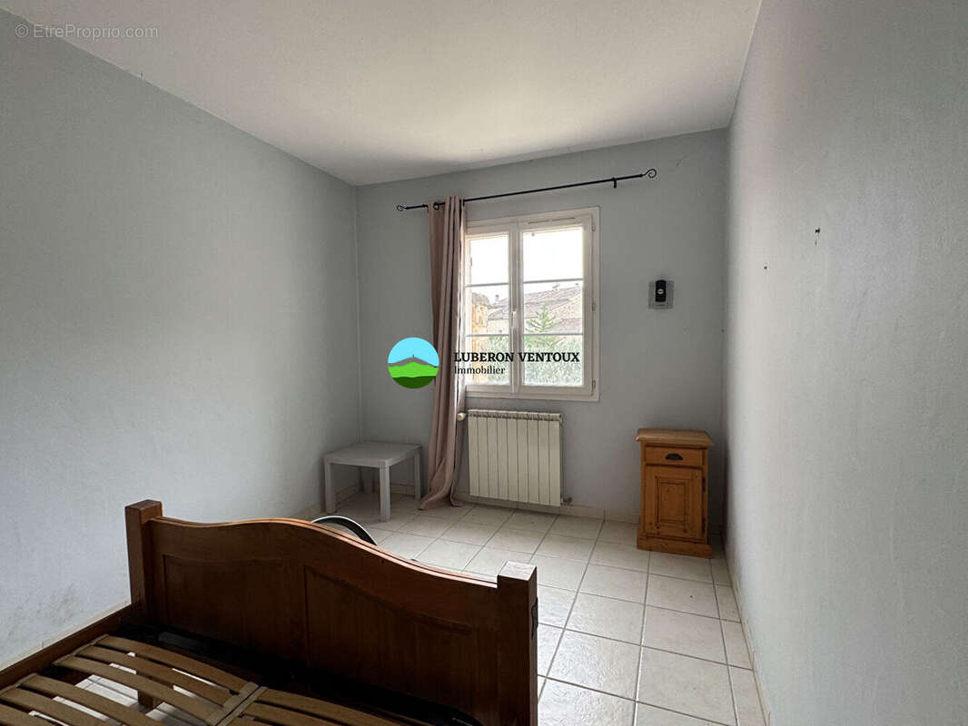 Maison à PERNES-LES-FONTAINES