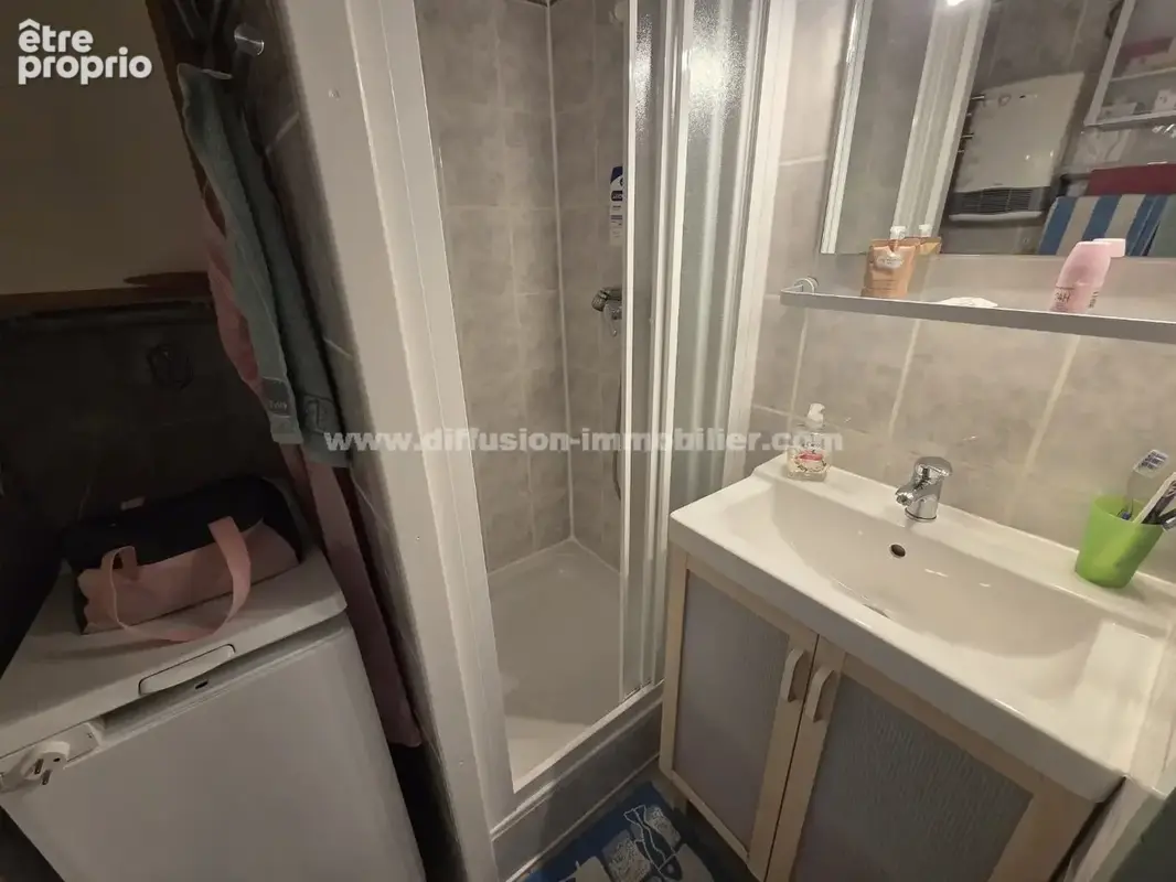 Barcelonnette, T2 de 26 m² sur les hauteurs - photo 4