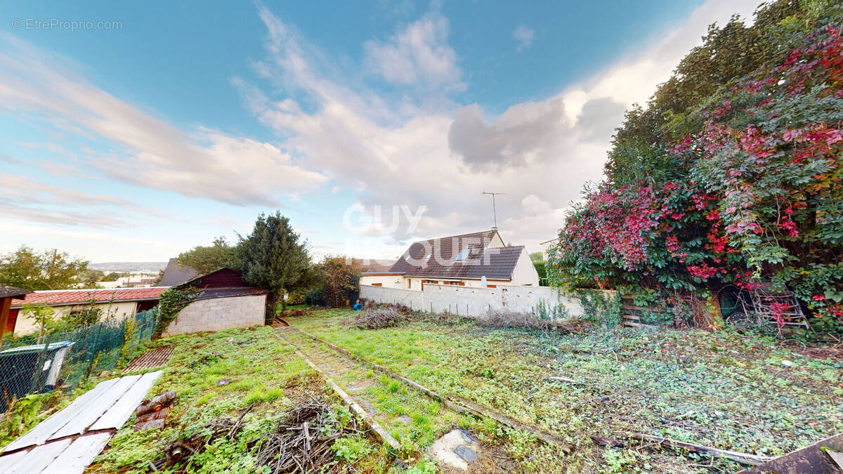 Terrain à FRANCONVILLE