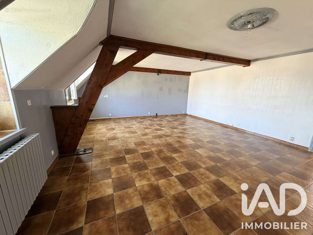 Appartement 110 m² à Autun  - photo 4