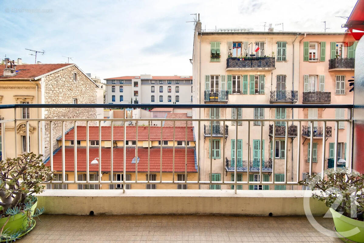 Appartement à NICE