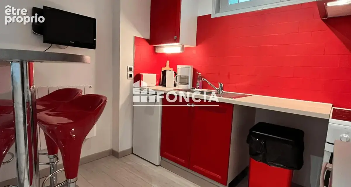 Agréable studio-cabine dans un secteur recherché ! - photo 5