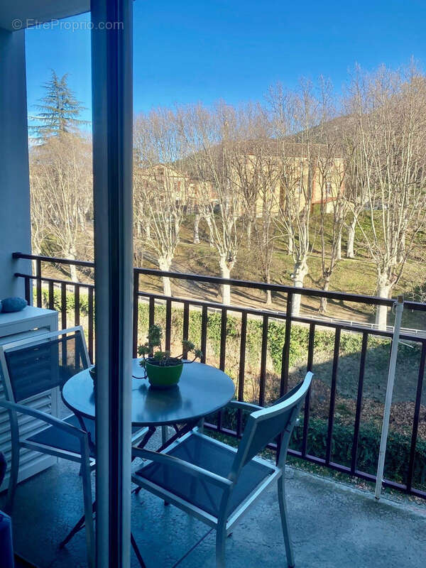 très beau studio avec balcon et parking - photo 8