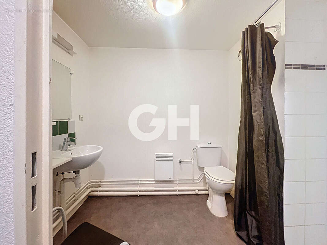 Appartement à PARIS-11E