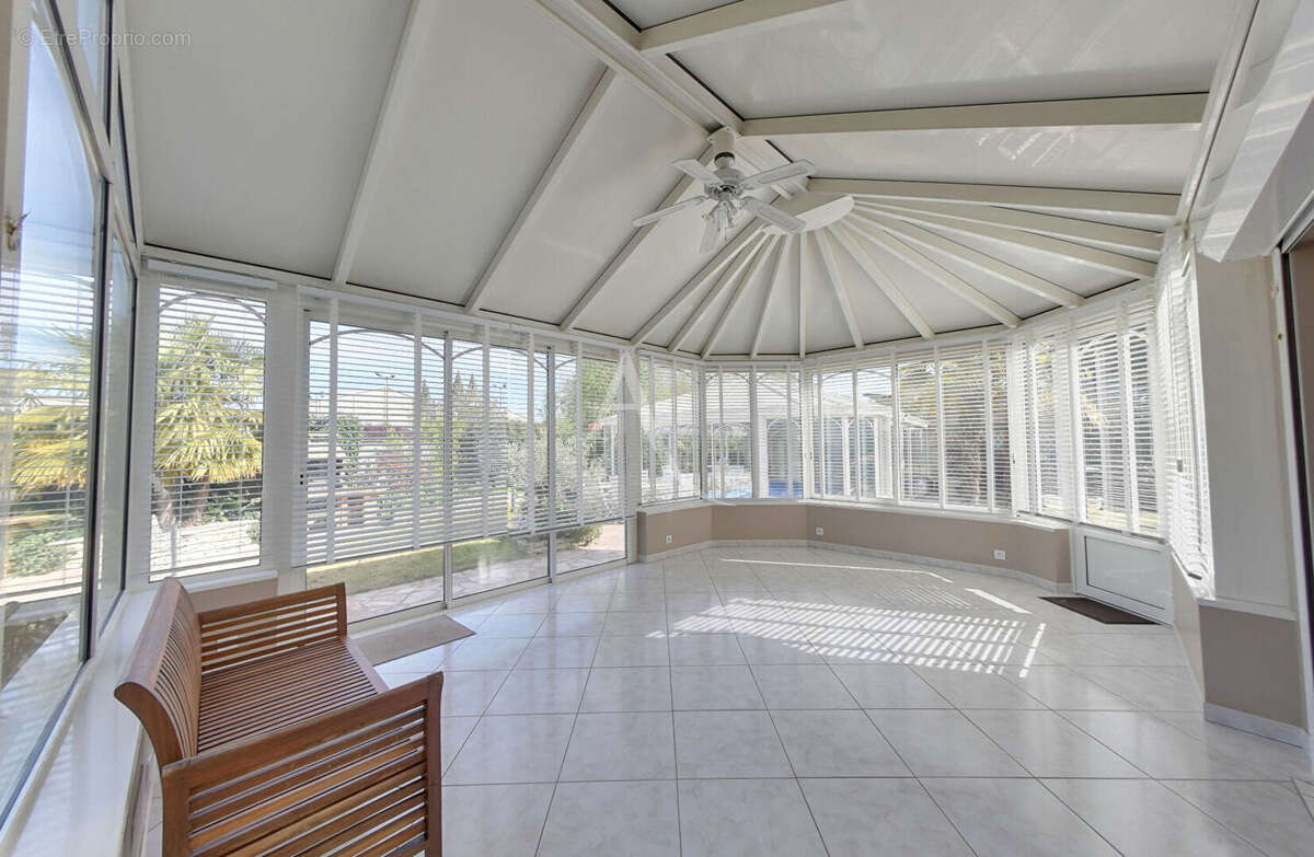 Maison à OZOIR-LA-FERRIERE