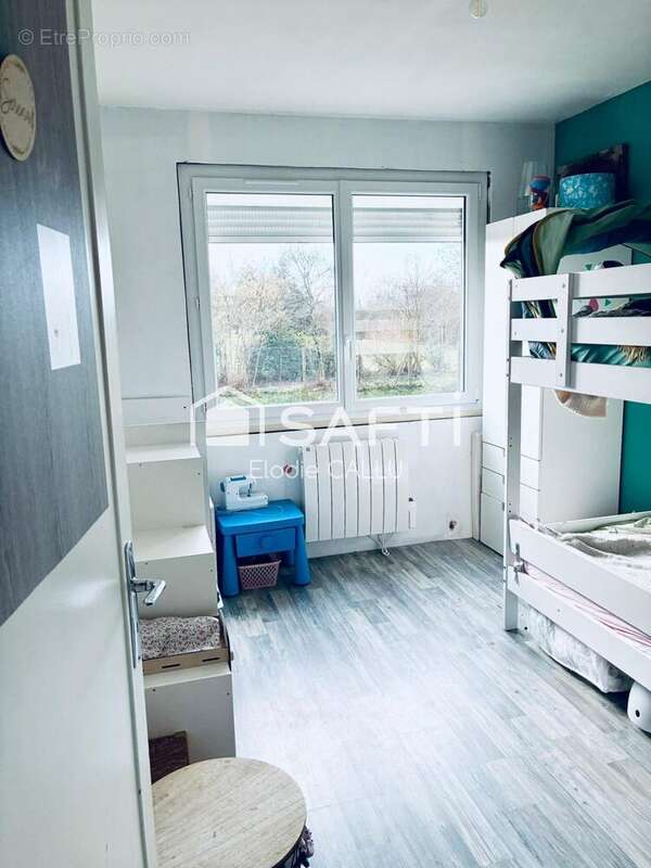 Maison 97 m² à Belhomert-Guehouville  - photo 6