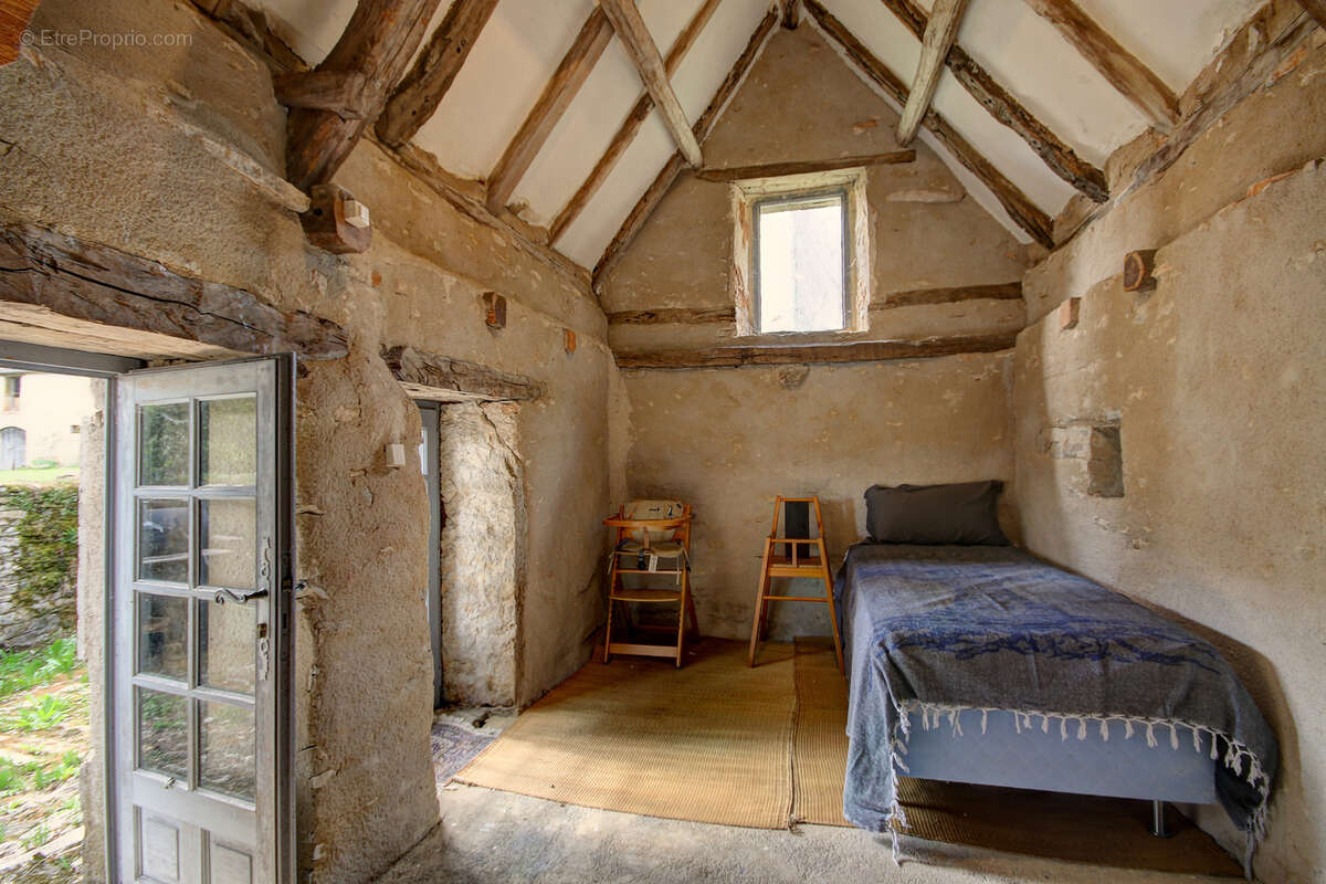 Maison à SAINT-CIRQ-LAPOPIE