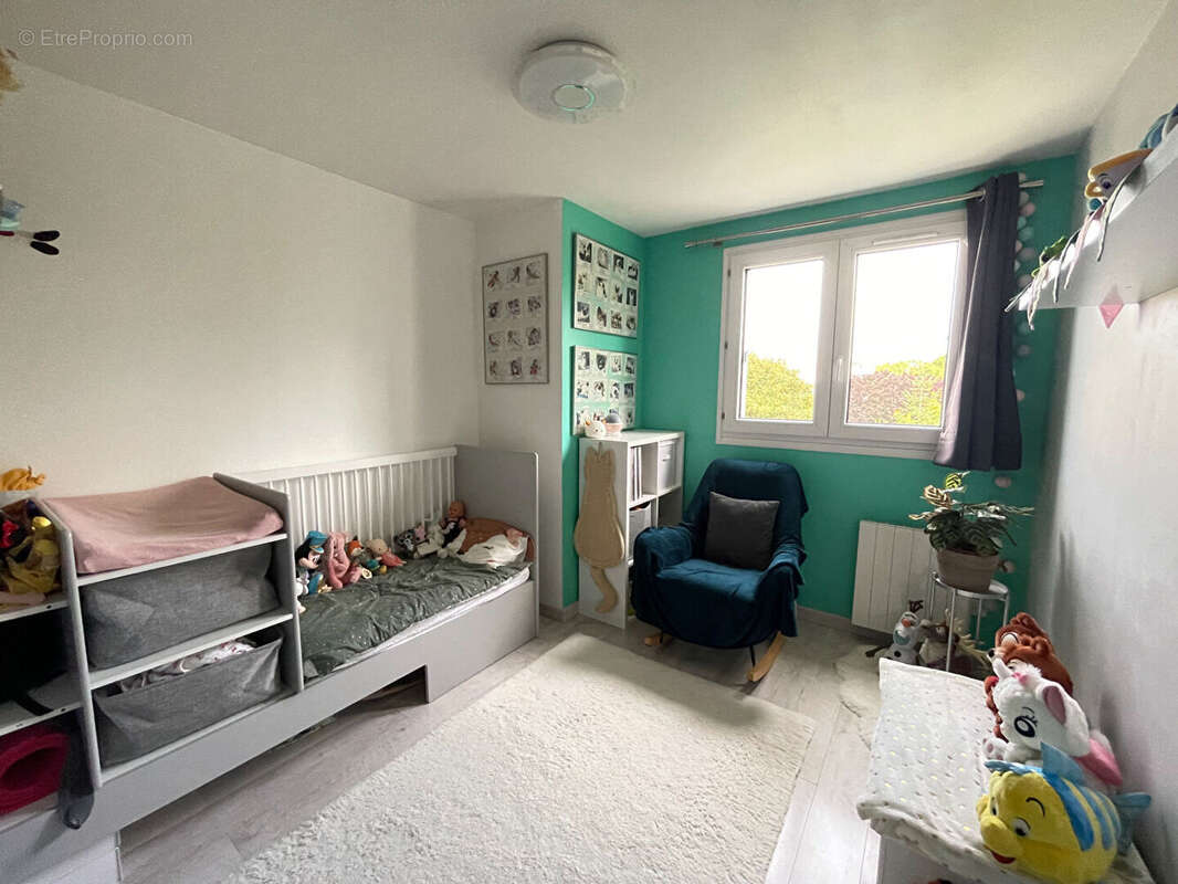 Appartement à SARTROUVILLE