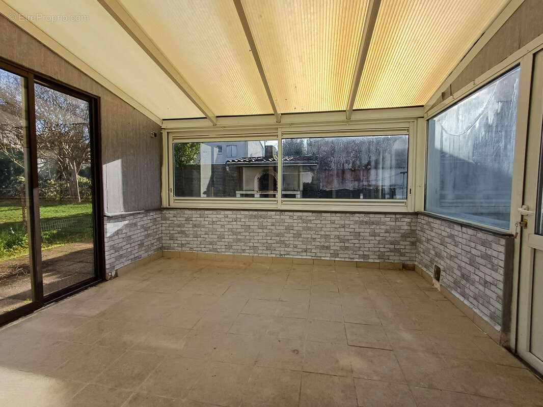 Maison à BAIGNES-SAINTE-RADEGONDE