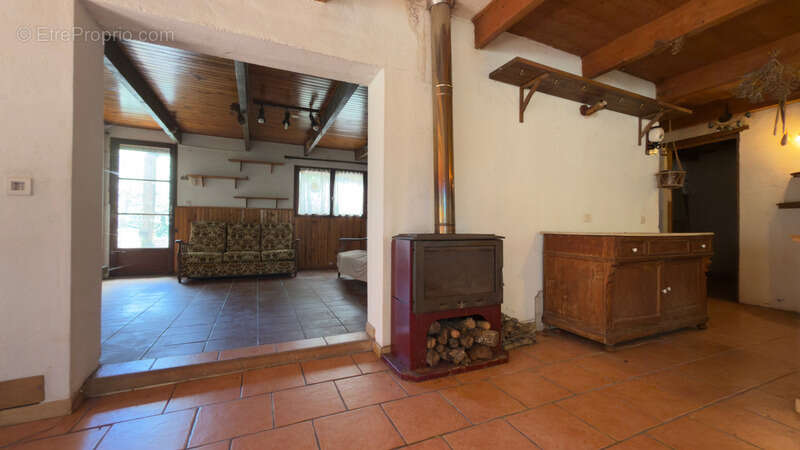 SOUS OFFRE - Maison de campagne au cœur de la nature - photo 11