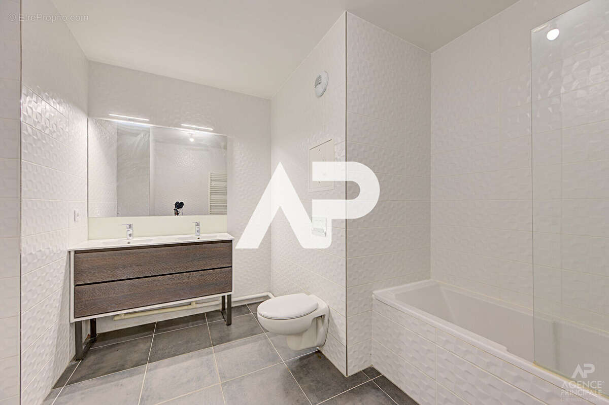 Appartement à RUEIL-MALMAISON