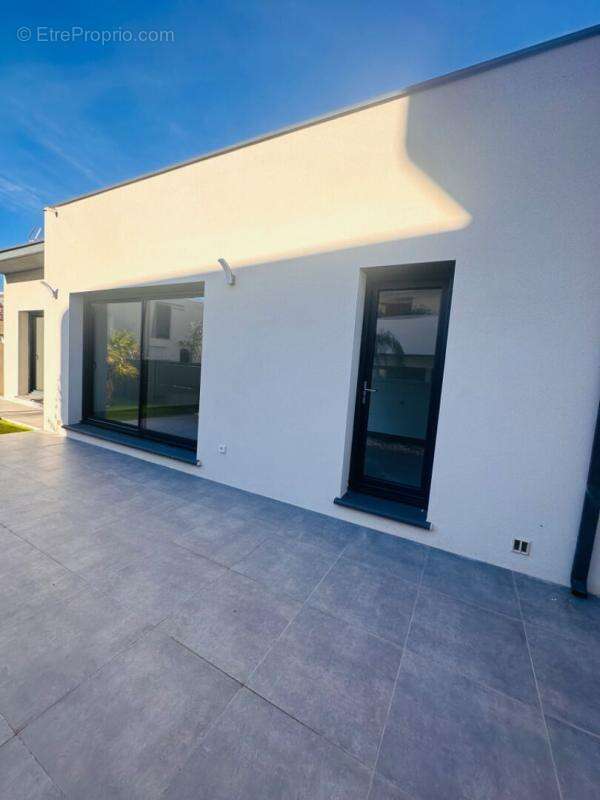 Maison à SERIGNAN