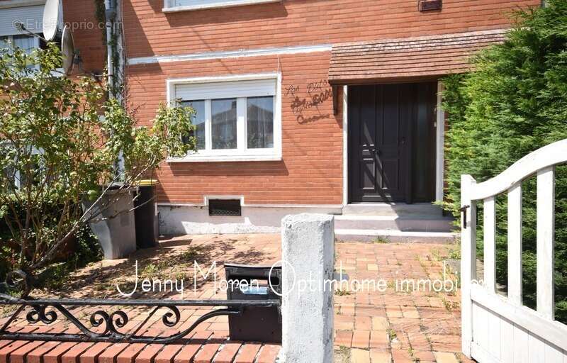 Maison familiale à rénover à Étaples – Quartier calme, 3 chambres, double garage - photo 15
