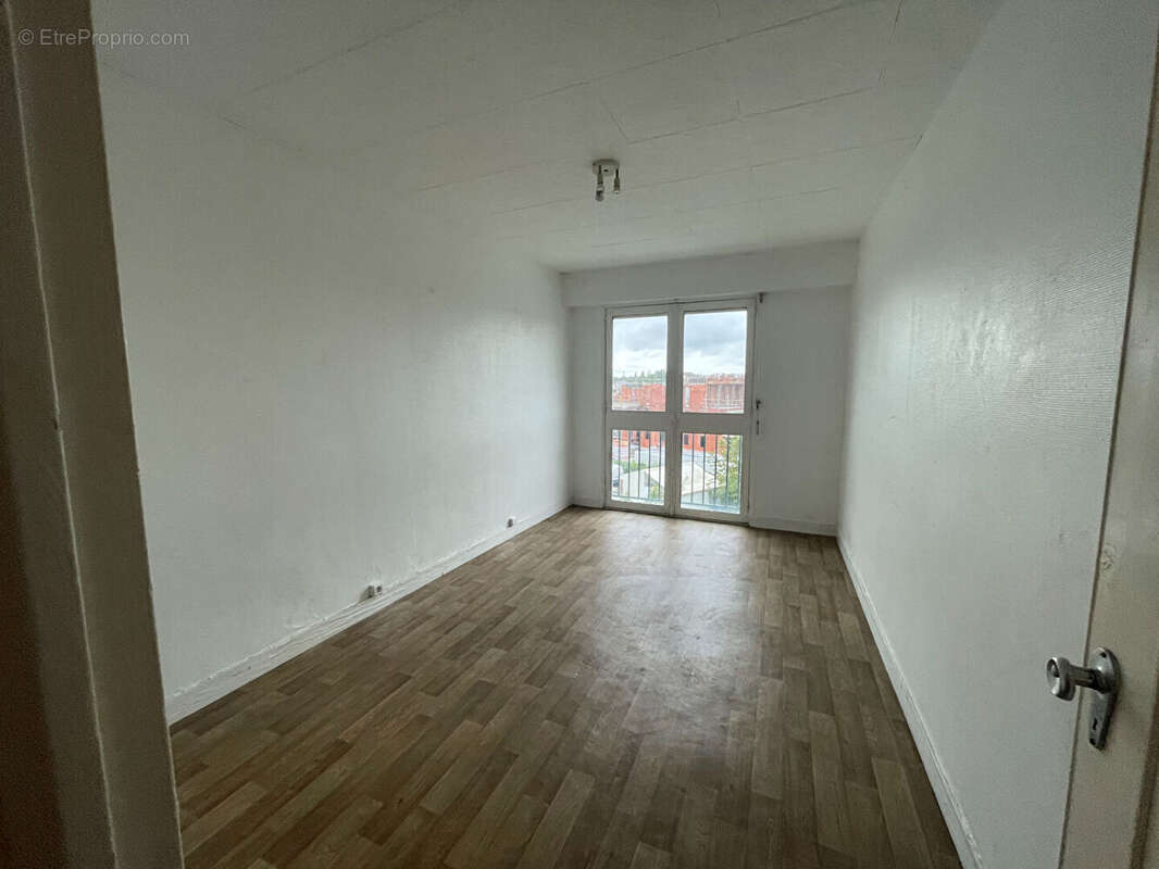 Appartement à FLEURY-LES-AUBRAIS