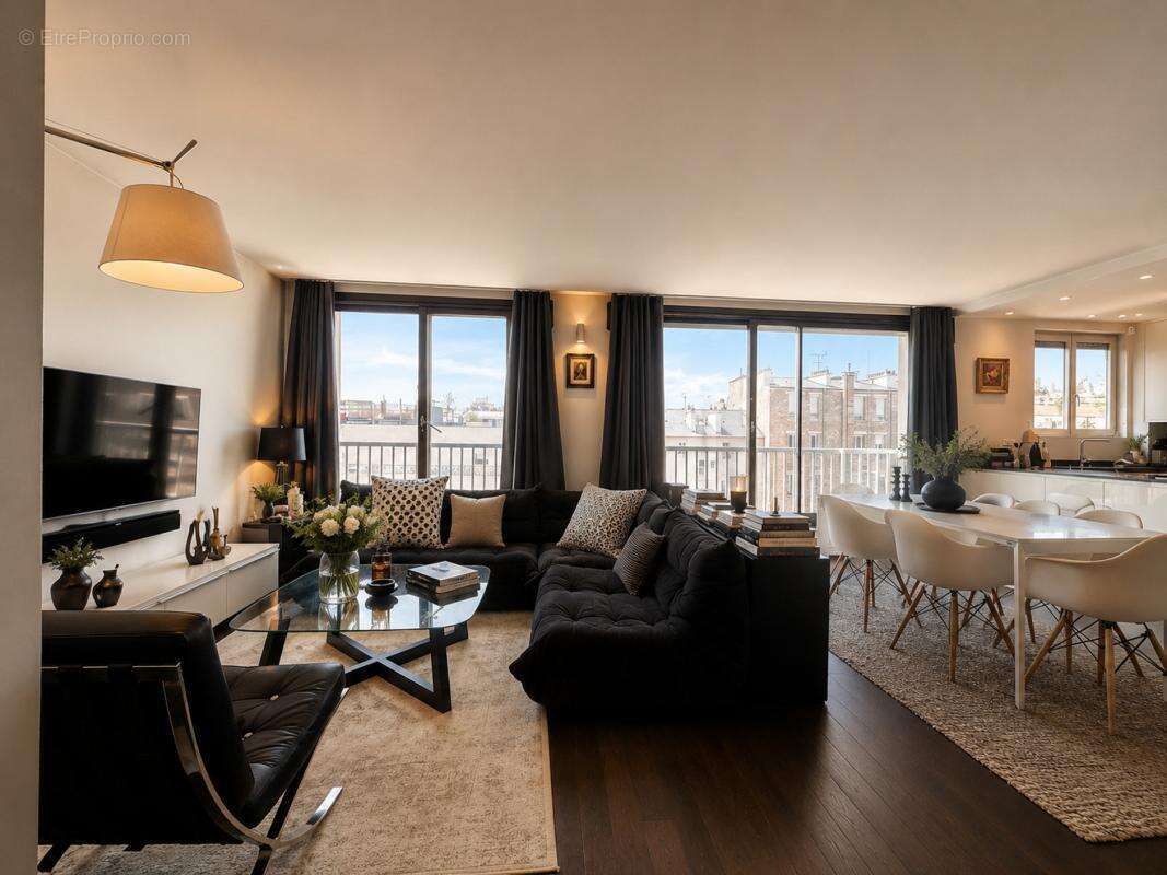 Appartement à LEVALLOIS-PERRET
