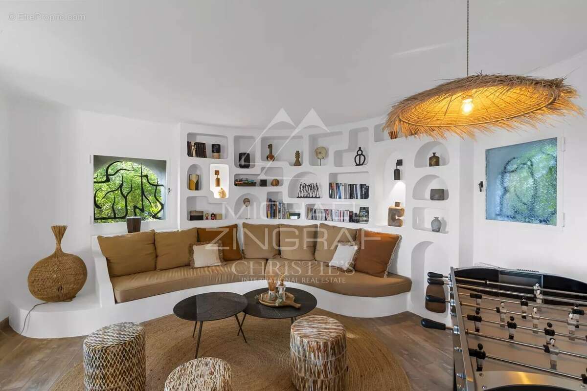 Maison à MOUGINS