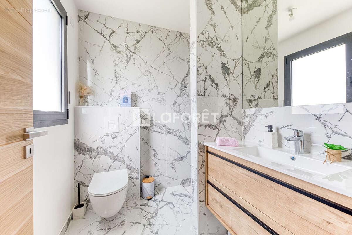 Maison Contemporaine de 204m² dans le secteur du Bouquet à Pontault-Combault - photo 10