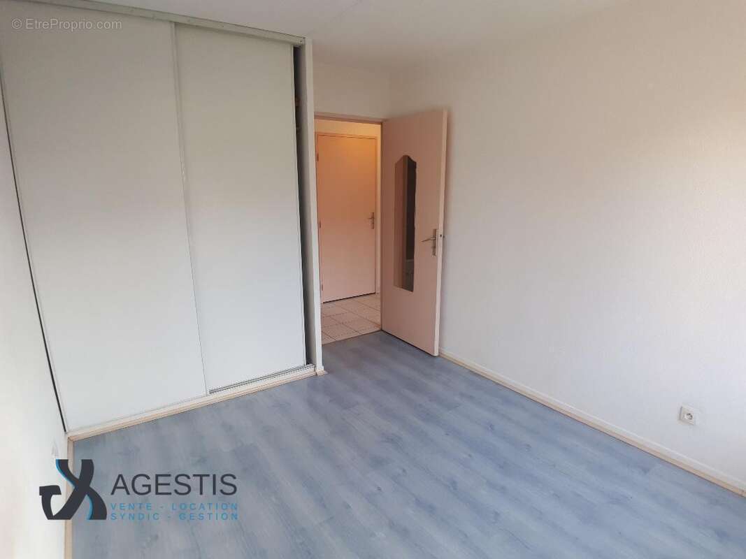   - Appartement à TOULOUSE