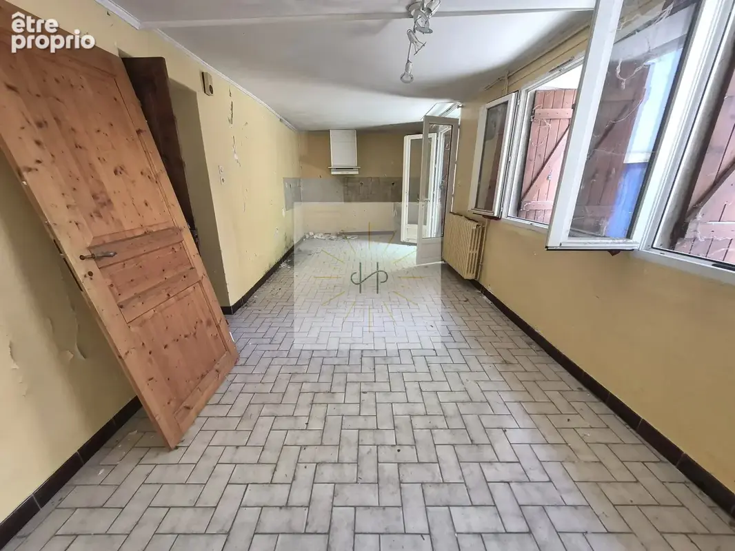 Maison 4 pièces 77 m² à vendre à Le Teil (07400) - photo 2