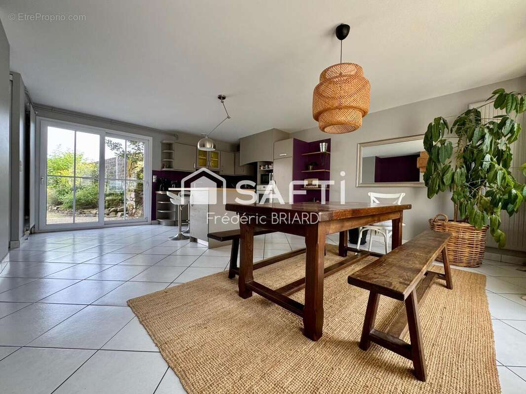 Photo 2 - Maison à NESMY