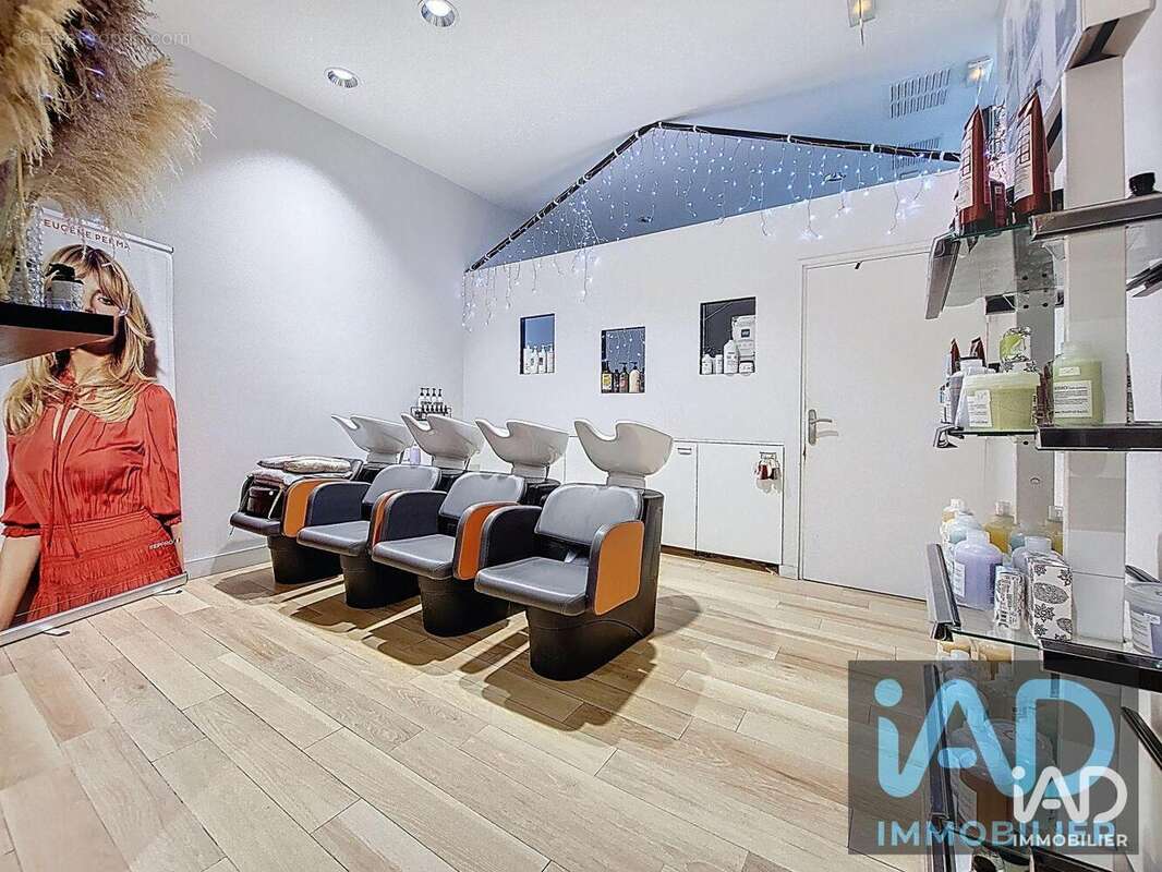 Photo 3 - Commerce à VELIZY-VILLACOUBLAY