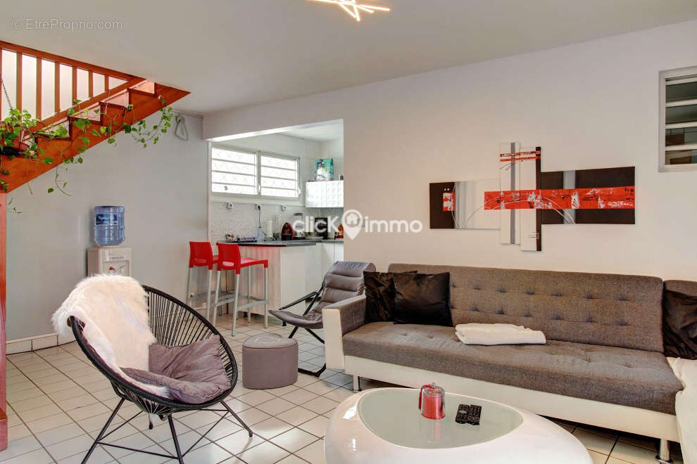 Appartement à POINTE-A-PITRE