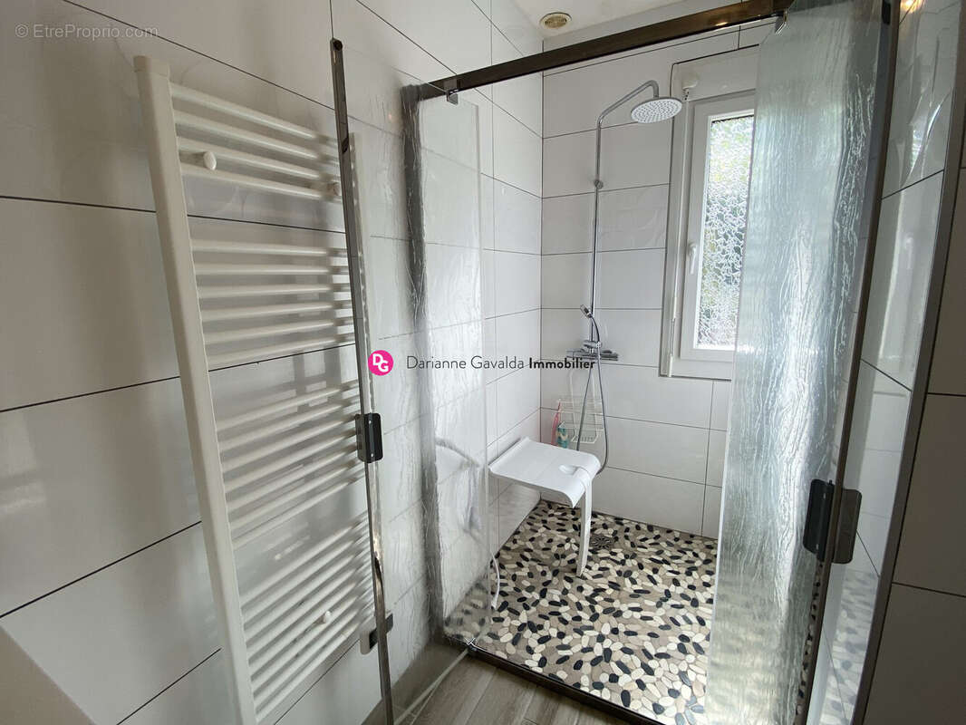Maison 108 m² à Boisse-Penchot  - photo 8