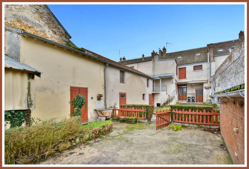 Maison à SAINT-VRAIN