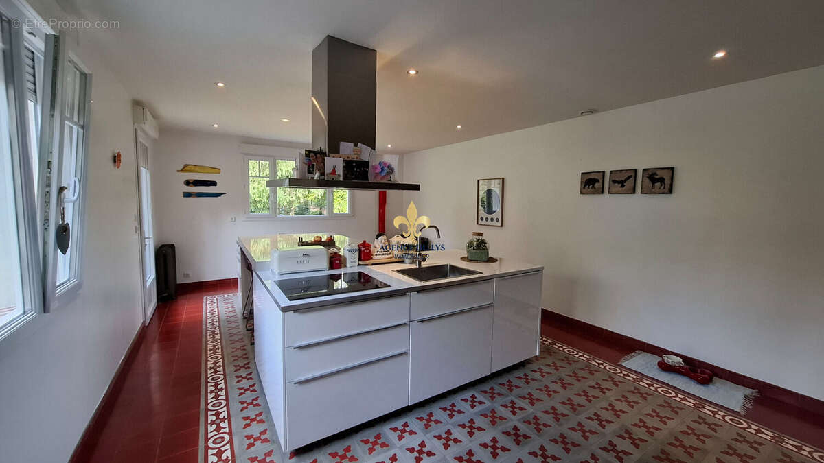 Maison à LAMORLAYE