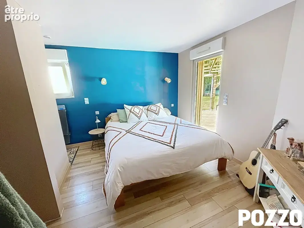 A VENDRE - Isigny le Buat - Maison en ossature bois de 135 m² avec terrain de 3 000 m² - photo 9