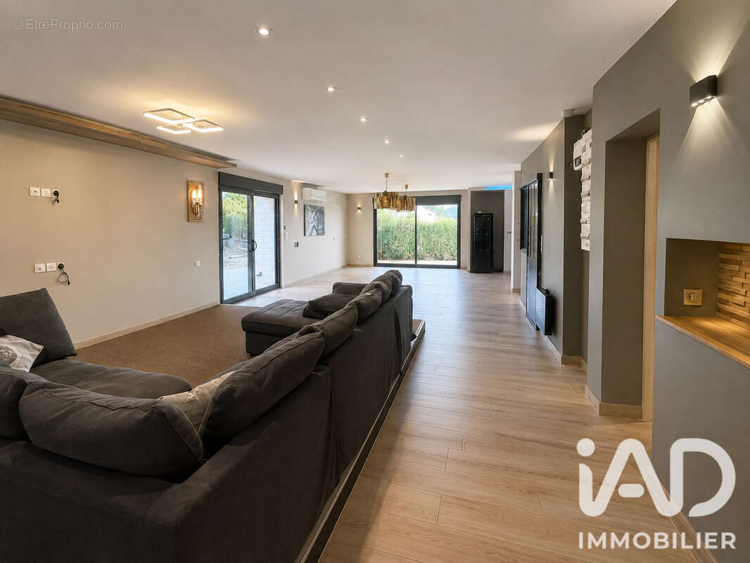 Maison 180 m² à Montlucon  - photo 9