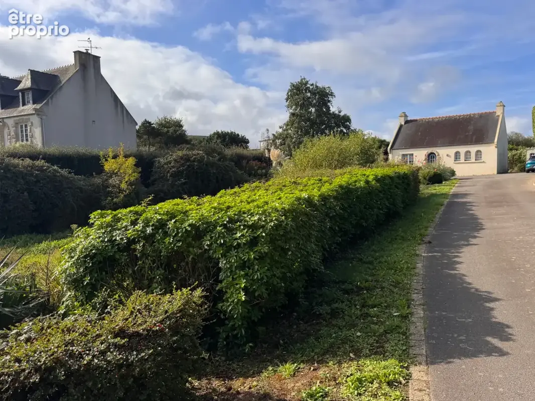 Maison T3 avec étang et grenier aménageable sur 2 183 m² de terrain – Plouguin - photo 2