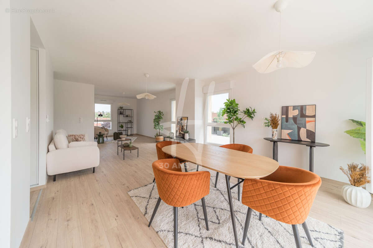 Appartement 106 m² à Metz  - photo 2