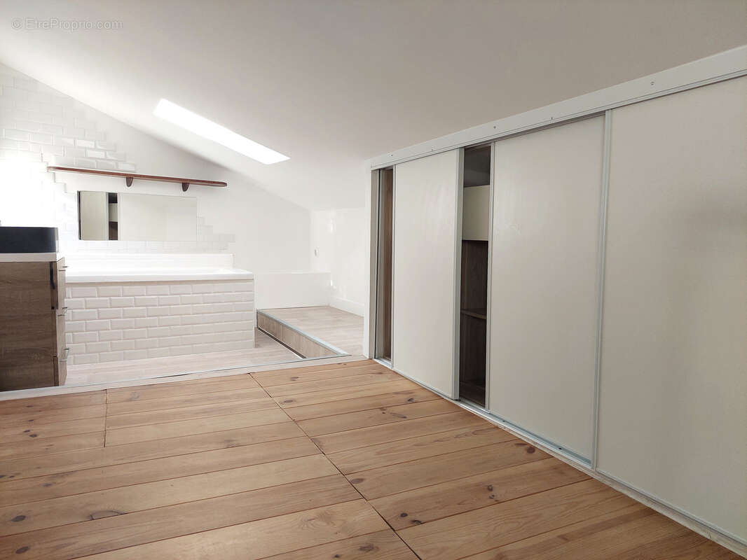 Appartement à LE BOUSCAT