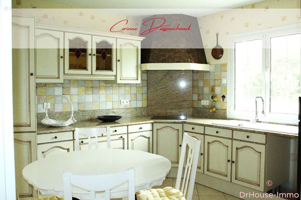 Maison à CHIRAC