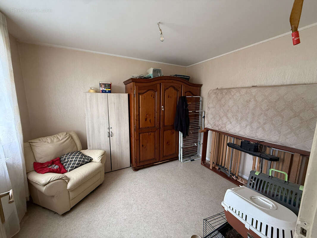 Appartement à VIVIER-AU-COURT