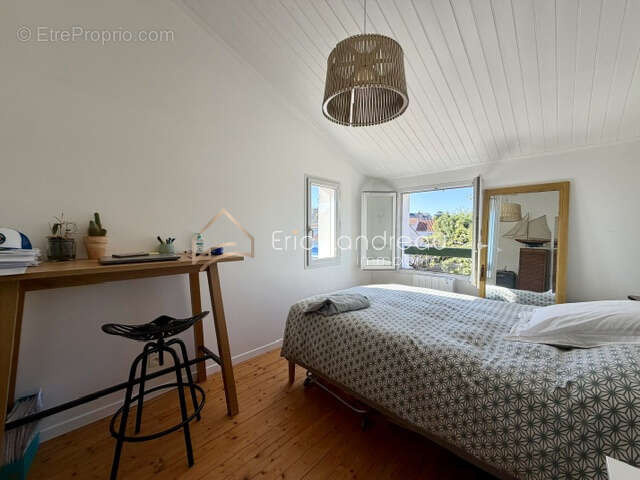 Maison 5 pièces au cœur de Talmont-Saint-Hilaire   Élégance, discrétion et art de vivre - photo 9