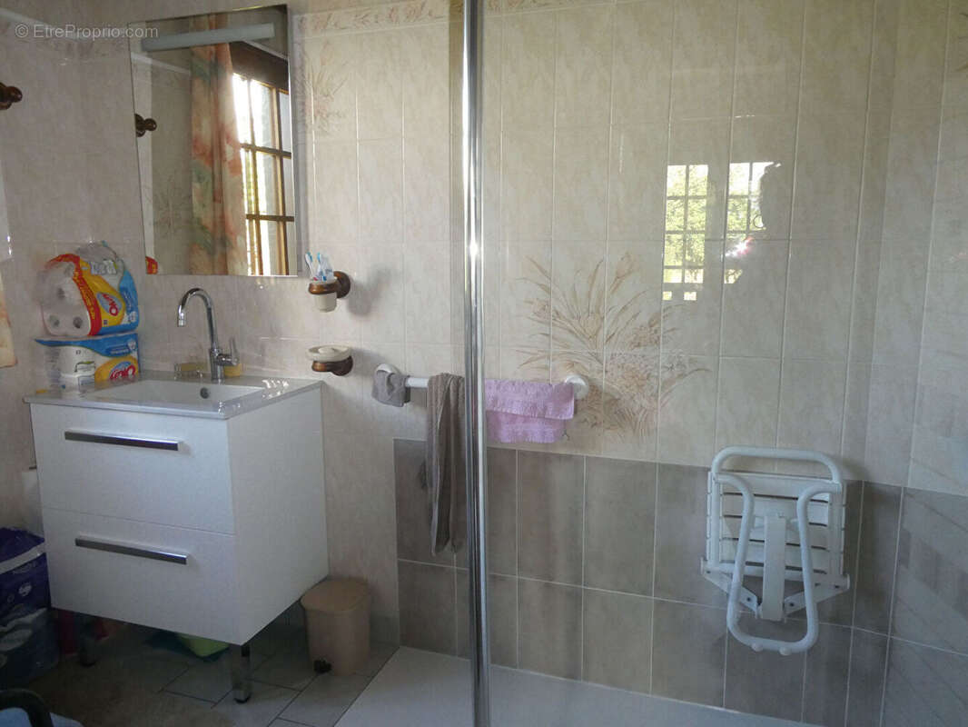 Maison à PONT-L&#039;EVEQUE