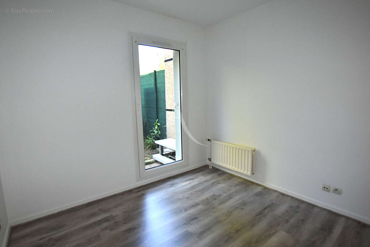 Appartement à COMBS-LA-VILLE