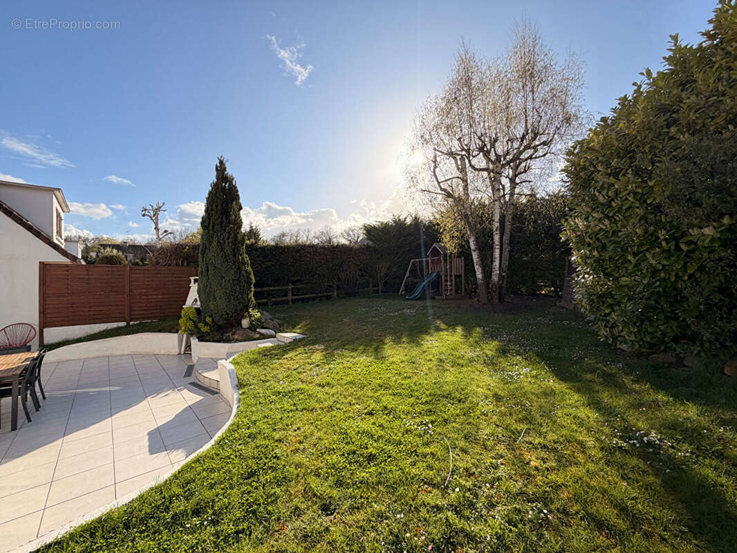 Maison à ORRY-LA-VILLE